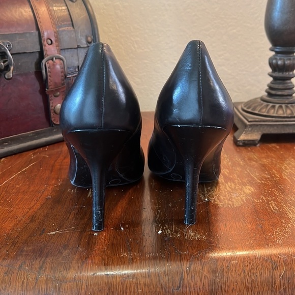 JESSICA SIMPSON Round Toe Leather Heels | 4” |Size 7 1/2 - Picture 8 of 11